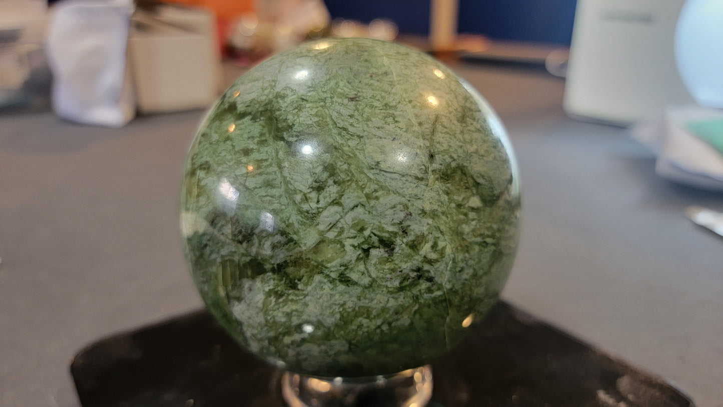 Green jade sphere