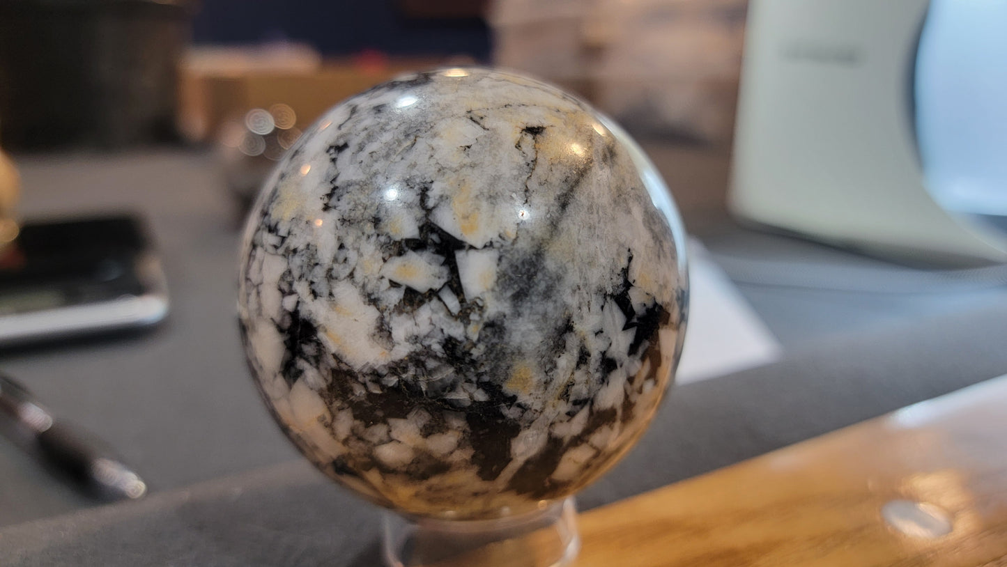 Pinolite sphere