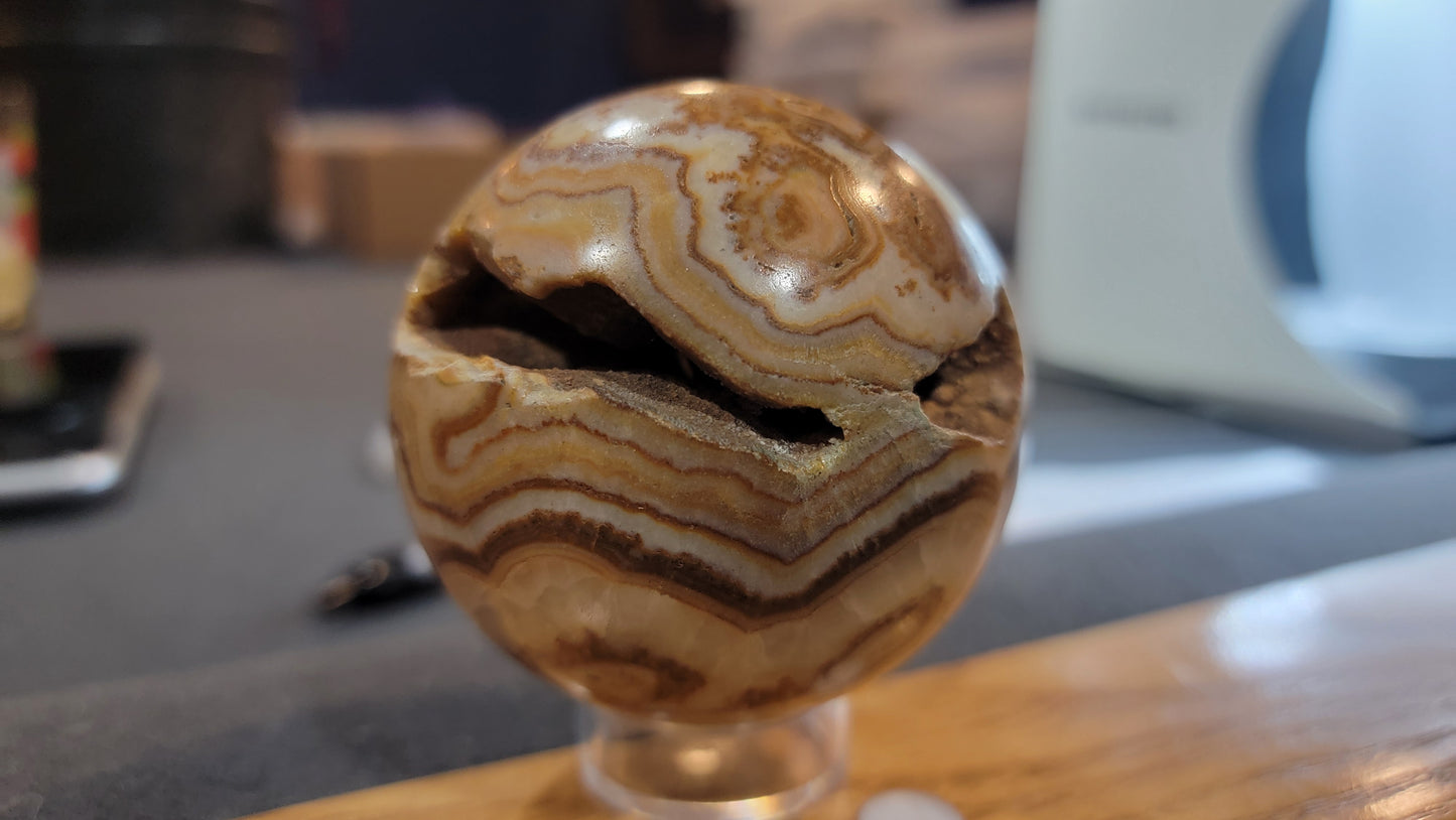 Utah travertine sphere
