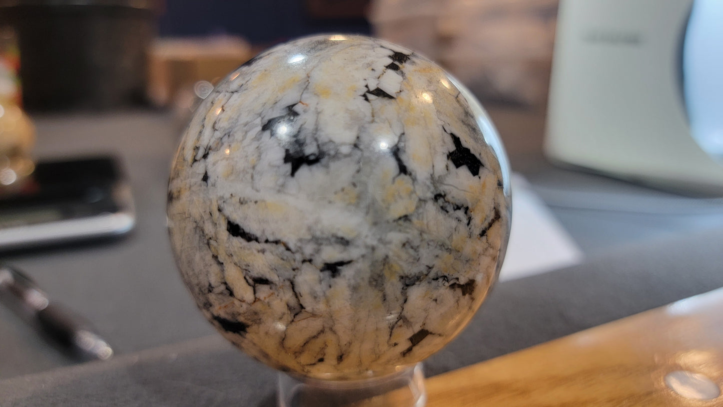 Pinolite sphere
