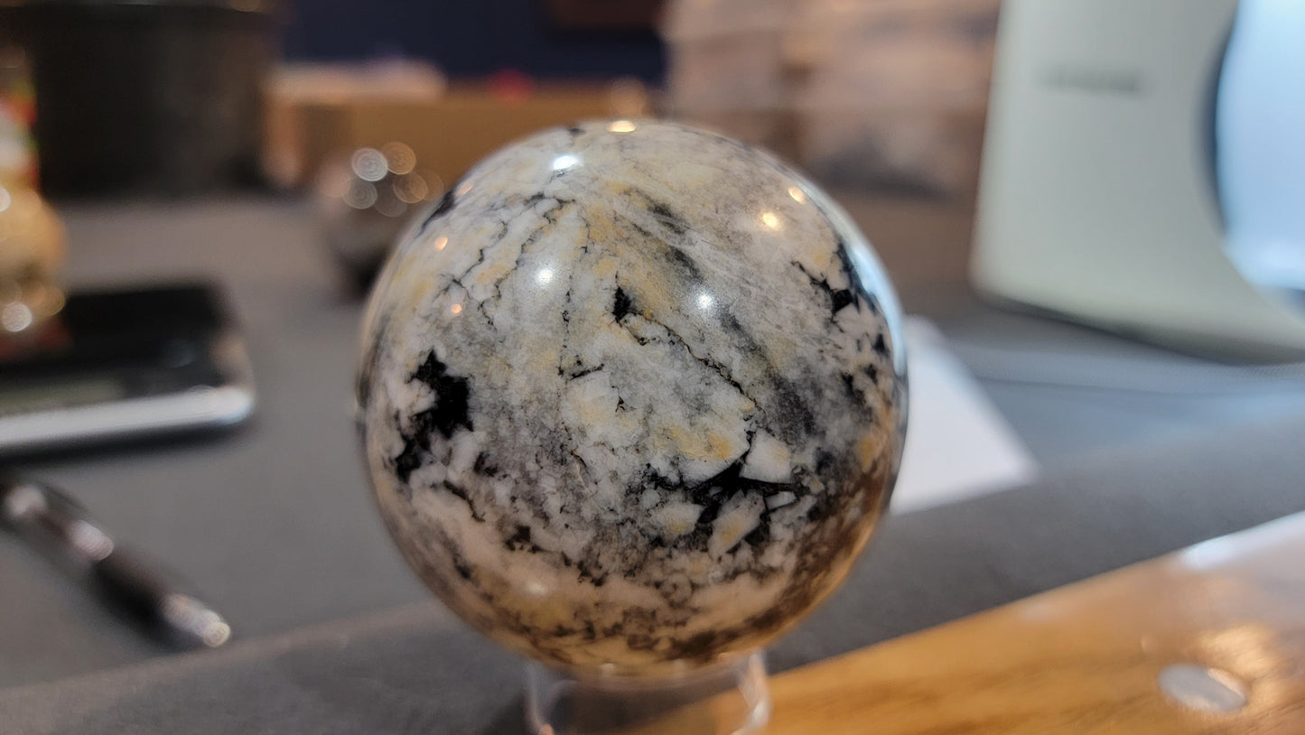 Pinolite sphere