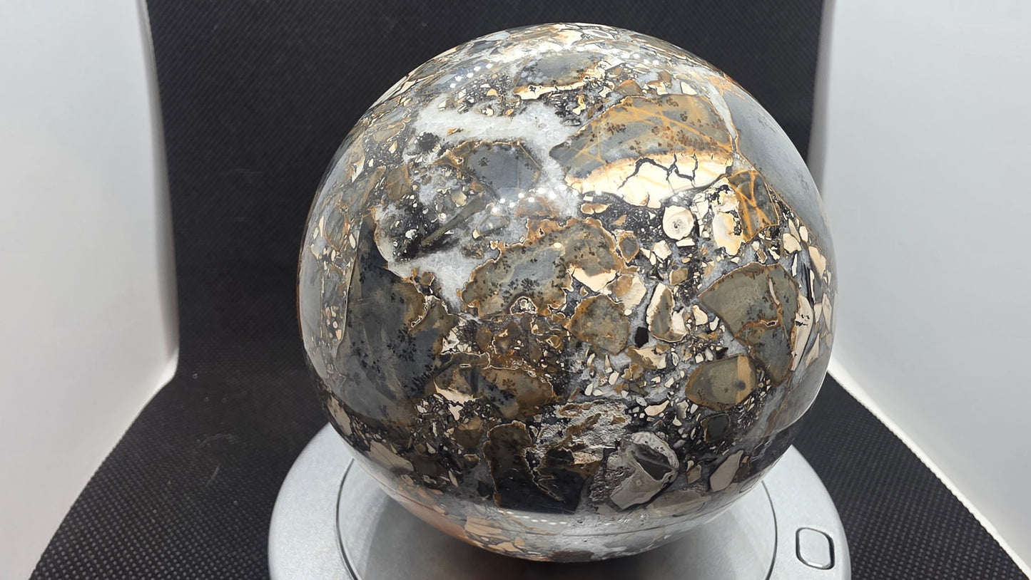 Maligano jasper sphere