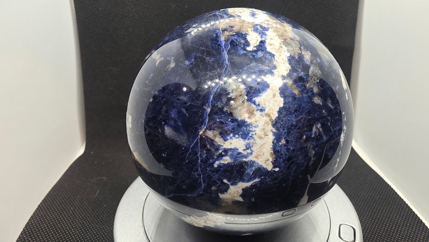 Sodalite sphere