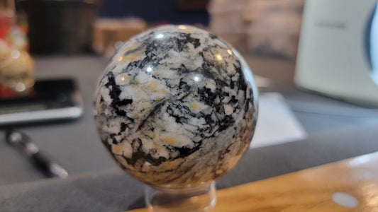 Pinolite sphere