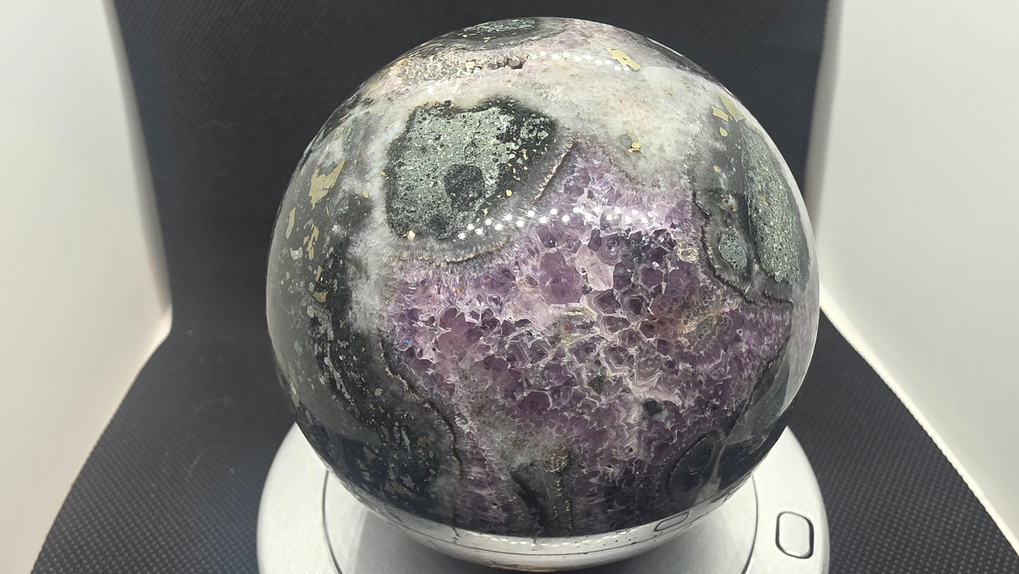 Auralite 23 (Thunderbay 23) sphere