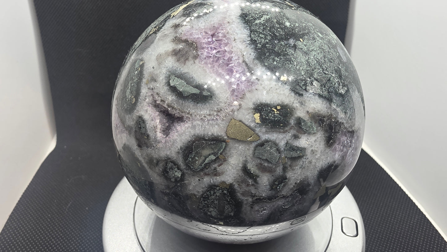 Auralite 23 (Thunderbay 23) sphere