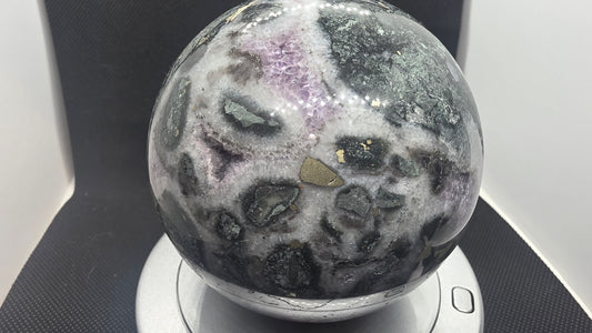 Auralite 23 (Thunderbay 23) sphere